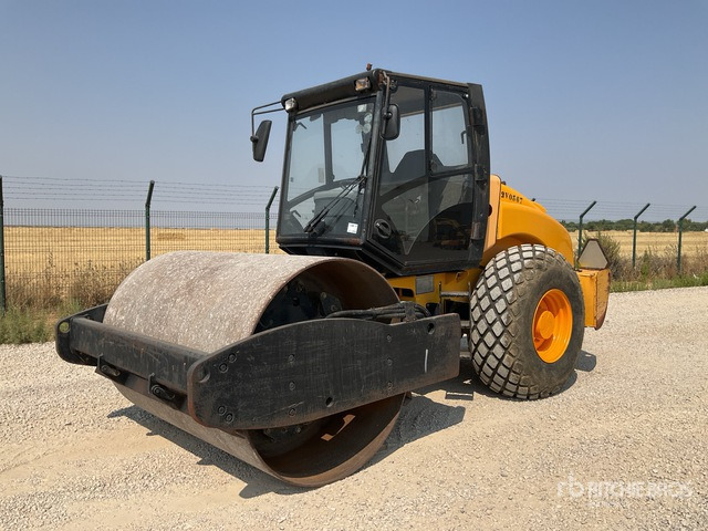 2008 JCB Vibromax VM115D Smooth Drum Compactor - Dàn băm cỏ/ Mulcher: hình 1 2008 JCB Vibromax VM115D Smooth Drum Compactor - Dàn băm cỏ/ Mulcher: hình 1
