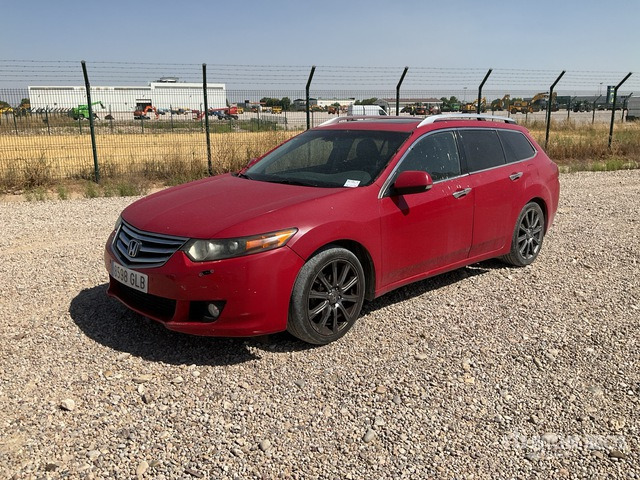 2009 Honda Accord Tourer Automobile - Xe hơi: hình 3 2009 Honda Accord Tourer Automobile - Xe hơi: hình 3