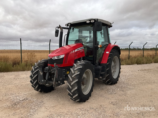 2014 Massey Ferguson MF 5610 4RM 4WD Tractor - Máy cày: hình 1 2014 Massey Ferguson MF 5610 4RM 4WD Tractor - Máy cày: hình 1