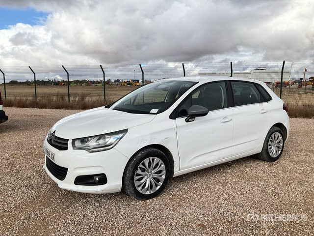 2015 Citroen C4 BlueHDI Automobile - Xe hơi: hình 1 2015 Citroen C4 BlueHDI Automobile - Xe hơi: hình 1
