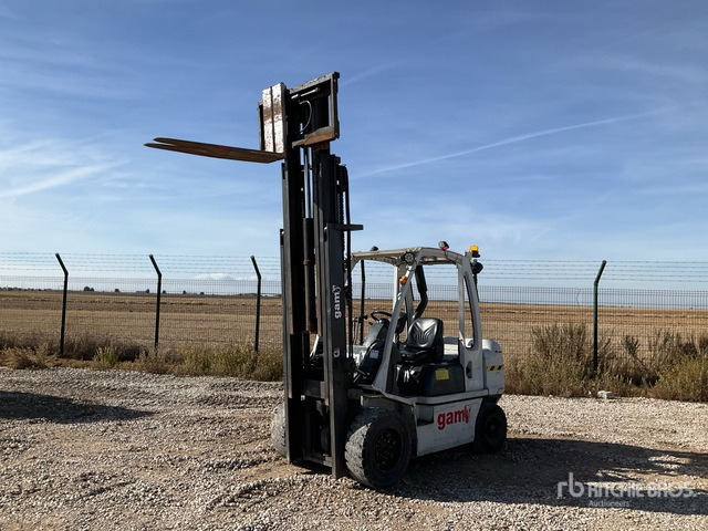 2015 Nissan YG1D2A32Q Forklift - Xe nâng diesel: hình 1 2015 Nissan YG1D2A32Q Forklift - Xe nâng diesel: hình 1