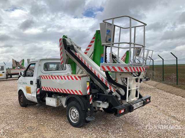 2018 DFSK C31 2018 Comet 14 m on 4x2 Bucket Truck - Nền bục trên không gắn trên xe tải: hình 3 2018 DFSK C31 2018 Comet 14 m on 4x2 Bucket Truck - Nền bục trên không gắn trên xe tải: hình 3