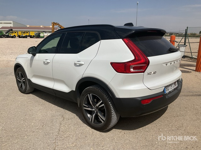 2020 Volvo XC40 SUV - SUV: hình 2 2020 Volvo XC40 SUV - SUV: hình 2