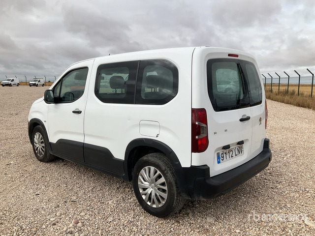 2021 Peugeot Rifter Passenger Van - Xe bus mini, Xe van chở khách: hình 3 2021 Peugeot Rifter Passenger Van - Xe bus mini, Xe van chở khách: hình 3