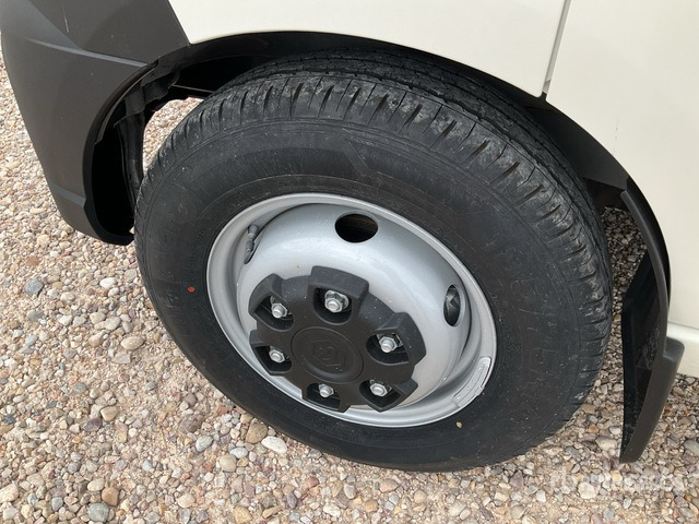 2021 Piaggio Porter NP6 4x2 (Unused) Flatbed Truck - Xe tải thùng lửng/ Phẳng: hình 5 2021 Piaggio Porter NP6 4x2 (Unused) Flatbed Truck - Xe tải thùng lửng/ Phẳng: hình 5