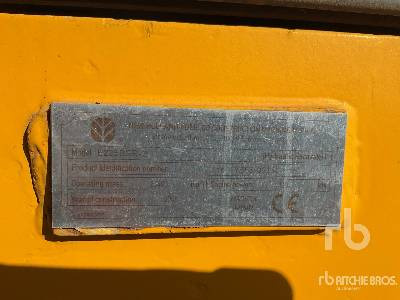 NEW HOLLAND E225BSR-2 - Máy xúc bánh xích: hình 5 NEW HOLLAND E225BSR-2 - Máy xúc bánh xích: hình 5