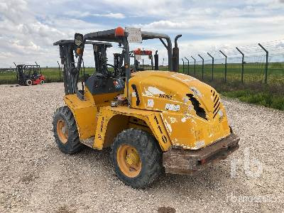 UROMAC DTH2500D 4x4 - Xe nâng địa hình gồ ghề: hình 2 UROMAC DTH2500D 4x4 - Xe nâng địa hình gồ ghề: hình 2