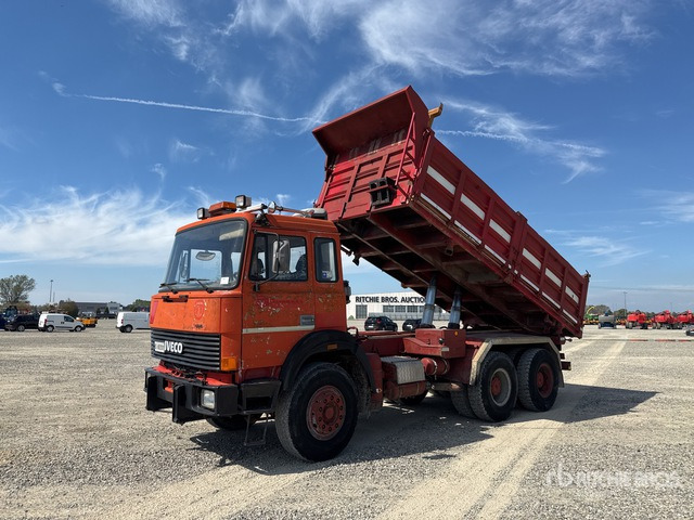 1988 Iveco 330-30 6x4 T/A Dump Truck - Xe ben: hình 1 1988 Iveco 330-30 6x4 T/A Dump Truck - Xe ben: hình 1