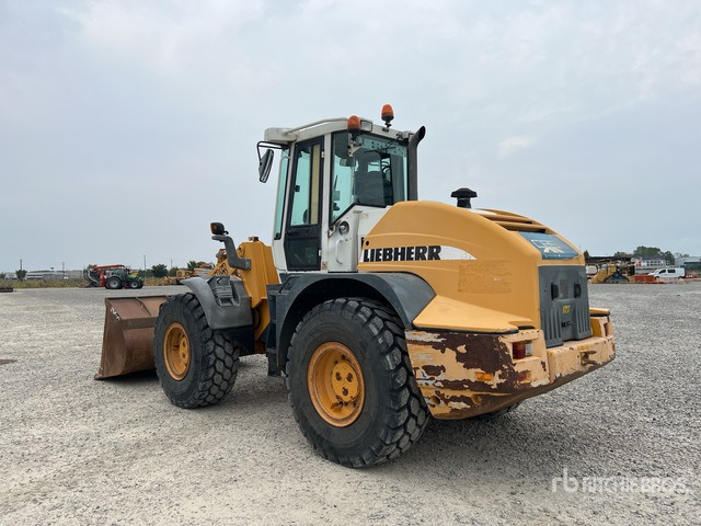 2003 Liebherr L538 Wheel Loader - Máy xúc lật bánh lốp: hình 3 2003 Liebherr L538 Wheel Loader - Máy xúc lật bánh lốp: hình 3