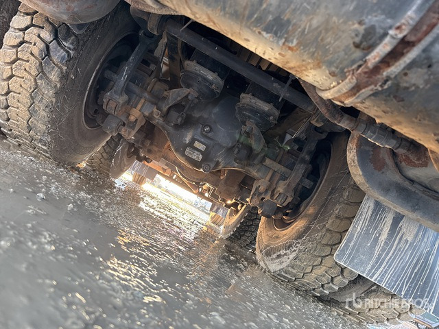 2006 Renault Kerax 420 dci 6x4 Vacuum Excavator Truck - Xe tải chân không: hình 5 2006 Renault Kerax 420 dci 6x4 Vacuum Excavator Truck - Xe tải chân không: hình 5