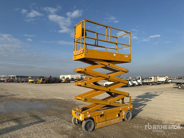 2007 Haulotte Compact 10N Electric Scissor Lift - Máy nâng người hình kéo: hình 2 2007 Haulotte Compact 10N Electric Scissor Lift - Máy nâng người hình kéo: hình 2