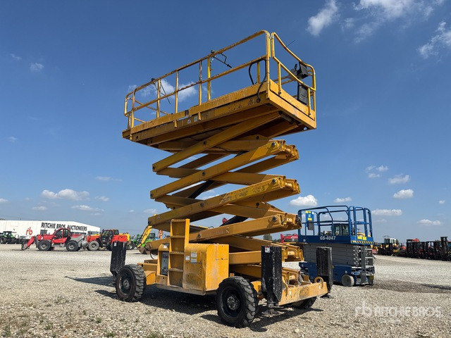 2007 Haulotte H18SX Diesel Scissor Lift - Máy nâng người hình kéo: hình 1 2007 Haulotte H18SX Diesel Scissor Lift - Máy nâng người hình kéo: hình 1