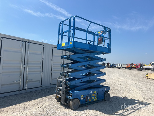 2010 Genie GS-3246 Electric Scissor Lift - Máy nâng người hình kéo: hình 4 2010 Genie GS-3246 Electric Scissor Lift - Máy nâng người hình kéo: hình 4