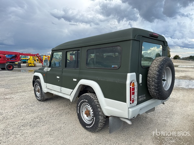 2010 Iveco Massif 4x4 SUV - SUV: hình 3 2010 Iveco Massif 4x4 SUV - SUV: hình 3