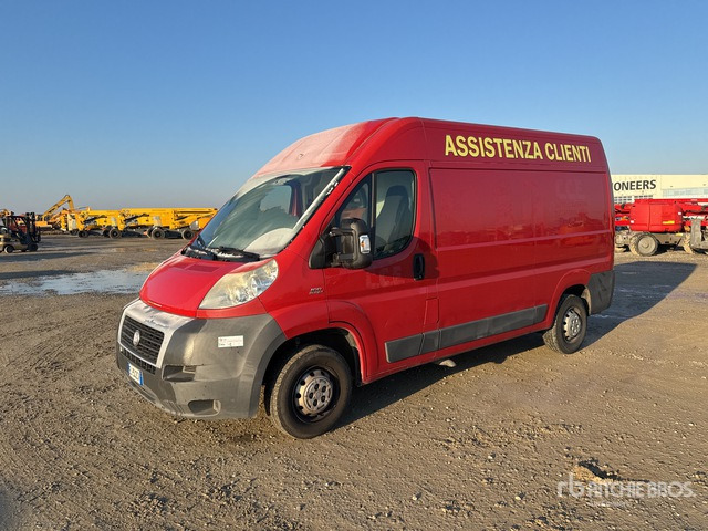 2011 Fiat Ducato Van Truck - Xe tải hộp: hình 1 2011 Fiat Ducato Van Truck - Xe tải hộp: hình 1