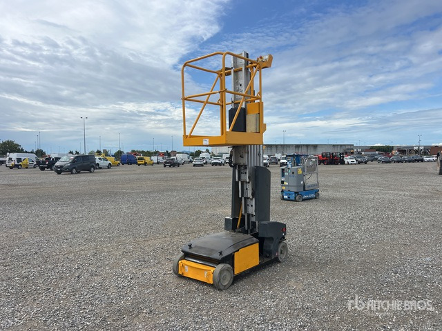 2011 JLG Toucan Junior 6B Vertical Mast Lift - Máy nâng người thẳng đứng: hình 2 2011 JLG Toucan Junior 6B Vertical Mast Lift - Máy nâng người thẳng đứng: hình 2
