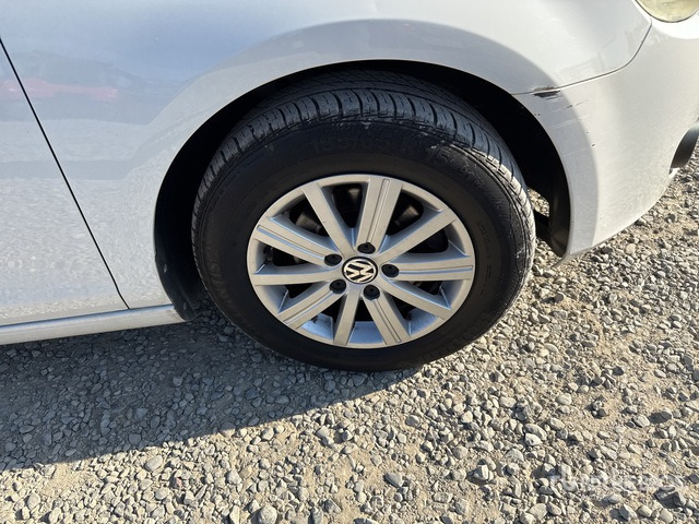 2012 Volkswagen Golf Automobile - Xe hơi: hình 4 2012 Volkswagen Golf Automobile - Xe hơi: hình 4