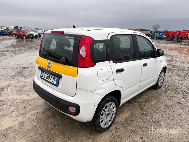 2013 Fiat Panda Automobile - Xe hơi: hình 3 2013 Fiat Panda Automobile - Xe hơi: hình 3