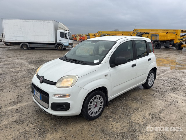2013 Fiat Panda Automobile - Xe hơi: hình 1 2013 Fiat Panda Automobile - Xe hơi: hình 1