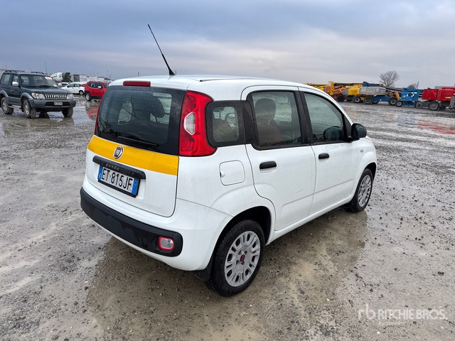 2013 Fiat Panda Automobile - Xe hơi: hình 3 2013 Fiat Panda Automobile - Xe hơi: hình 3