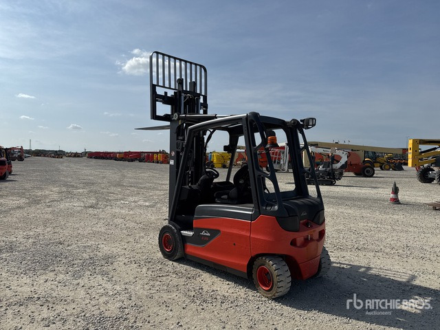 2013 Linde E25L-01 2500 kg Electric Forklift - Xe nâng điện: hình 3 2013 Linde E25L-01 2500 kg Electric Forklift - Xe nâng điện: hình 3