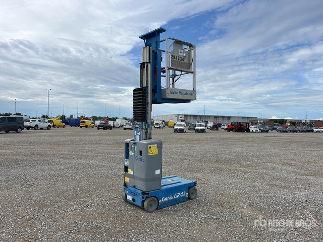 2015 Genie GR-12 Vertical Mast Lift - Máy nâng người thẳng đứng: hình 4 2015 Genie GR-12 Vertical Mast Lift - Máy nâng người thẳng đứng: hình 4