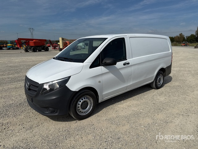 2016 Mercedes-Benz Vito Furgone cargo - Xe van chở hàng: hình 1 2016 Mercedes-Benz Vito Furgone cargo - Xe van chở hàng: hình 1