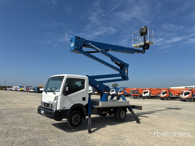 2016 Nissan Cabstar 35.12 2016 Socage DA324 EU5B 24 m on Bucket Truck - Nền bục trên không gắn trên xe tải: hình 2 2016 Nissan Cabstar 35.12 2016 Socage DA324 EU5B 24 m on Bucket Truck - Nền bục trên không gắn trên xe tải: hình 2