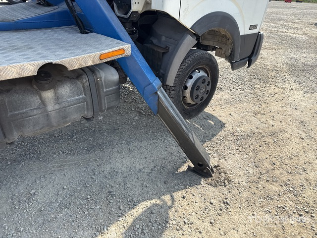 2017 Nissan Cabstar Cabstar 35.12 2017 Socage DA 324 24 m on Bucket Truck - Nền bục trên không gắn trên xe tải: hình 5 2017 Nissan Cabstar Cabstar 35.12 2017 Socage DA 324 24 m on Bucket Truck - Nền bục trên không gắn trên xe tải: hình 5