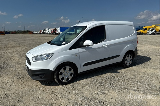 2018 Ford Transit Courier Autocarro furgonato - Xe van nhỏ gọn: hình 2 2018 Ford Transit Courier Autocarro furgonato - Xe van nhỏ gọn: hình 2