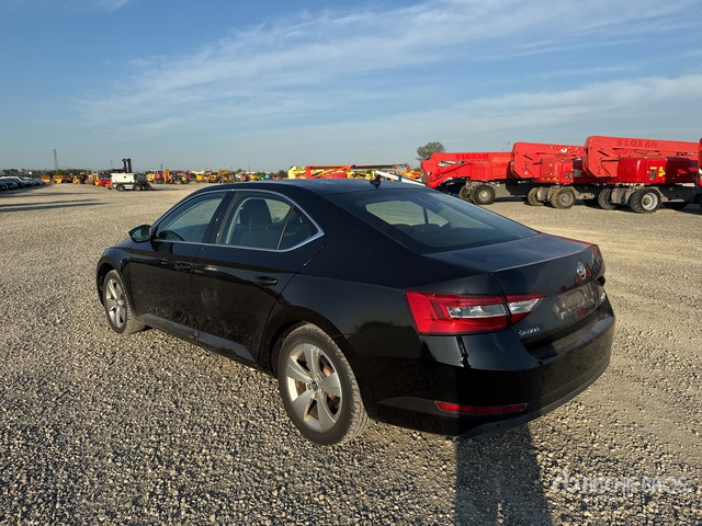 2018 Skoda Superb Autovettura - Xe hơi: hình 4 2018 Skoda Superb Autovettura - Xe hơi: hình 4