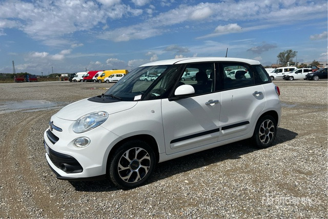 2019 Fiat 500L 1.3 MTJ BUSINESS DUALOGIC 95CV AUTO Automobile - Xe hơi: hình 3 2019 Fiat 500L 1.3 MTJ BUSINESS DUALOGIC 95CV AUTO Automobile - Xe hơi: hình 3