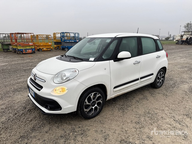 2019 Fiat 500L Automobile - Xe hơi: hình 1 2019 Fiat 500L Automobile - Xe hơi: hình 1
