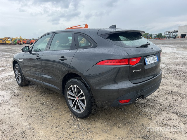 2019 Jaguar F-Pace 2.0D I4 180CV R-SPORT AWD SUV - SUV: hình 4 2019 Jaguar F-Pace 2.0D I4 180CV R-SPORT AWD SUV - SUV: hình 4