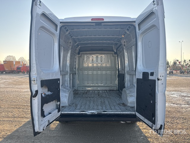 2020 Fiat Ducato 33 MH2 2.3 MULTIJET 120CV E6D-TEMP Van Truck - Xe tải hộp: hình 4 2020 Fiat Ducato 33 MH2 2.3 MULTIJET 120CV E6D-TEMP Van Truck - Xe tải hộp: hình 4
