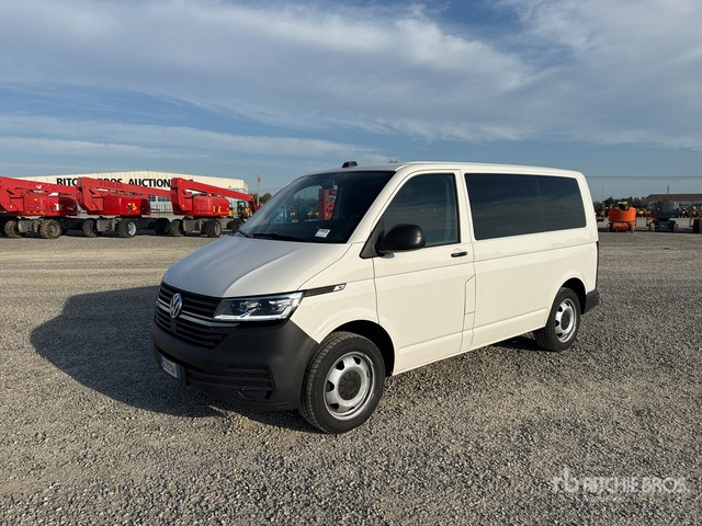 2020 Volkswagen Transporter 2.0 TDI BlueMotion SCR 110kW DSG Van Truck - Xe van chở hàng: hình 2 2020 Volkswagen Transporter 2.0 TDI BlueMotion SCR 110kW DSG Van Truck - Xe van chở hàng: hình 2