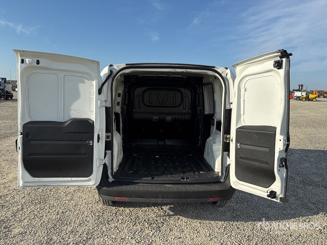 2021 Fiat Doblo CARGO CH1 LOUNGE 1.3 MJET 95CV ... Van Truck - Xe van nhỏ gọn: hình 5 2021 Fiat Doblo CARGO CH1 LOUNGE 1.3 MJET 95CV ... Van Truck - Xe van nhỏ gọn: hình 5