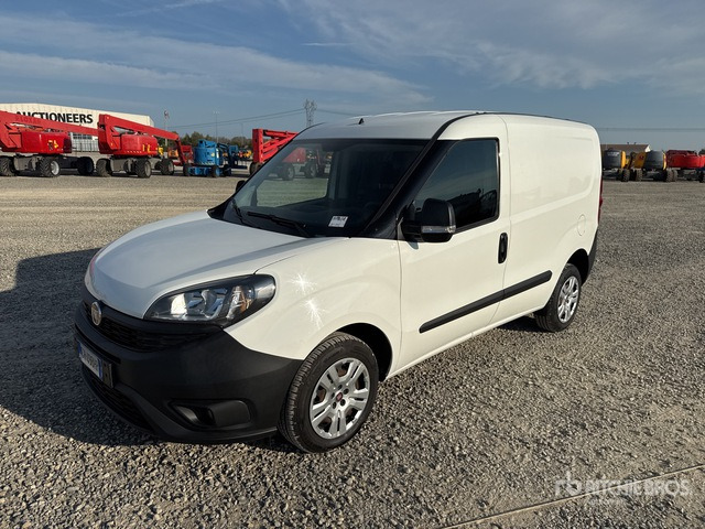 2021 Fiat Doblo CARGO CH1 LOUNGE 1.3 MJET 95CV ... Van Truck - Xe van nhỏ gọn: hình 2 2021 Fiat Doblo CARGO CH1 LOUNGE 1.3 MJET 95CV ... Van Truck - Xe van nhỏ gọn: hình 2