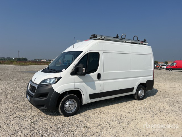 2021 Peugeot Boxer 333 L2H2 2.2 BLUEHDI 140CV S&S Van Truck - Xe van nhỏ gọn: hình 3 2021 Peugeot Boxer 333 L2H2 2.2 BLUEHDI 140CV S&S Van Truck - Xe van nhỏ gọn: hình 3