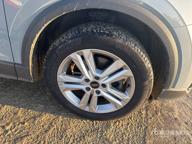 2022 Audi Q2 (35) 2.0 TDI Quattro S tronic 1 ... SUV - SUV: hình 4 2022 Audi Q2 (35) 2.0 TDI Quattro S tronic 1 ... SUV - SUV: hình 4