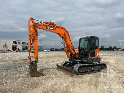 DOOSAN DX85R-3 - Máy xúc bánh xích: hình 2 DOOSAN DX85R-3 - Máy xúc bánh xích: hình 2