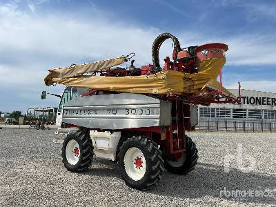 FINOTTO E 170 3000 - Máy rải phân bón: hình 2 FINOTTO E 170 3000 - Máy rải phân bón: hình 2