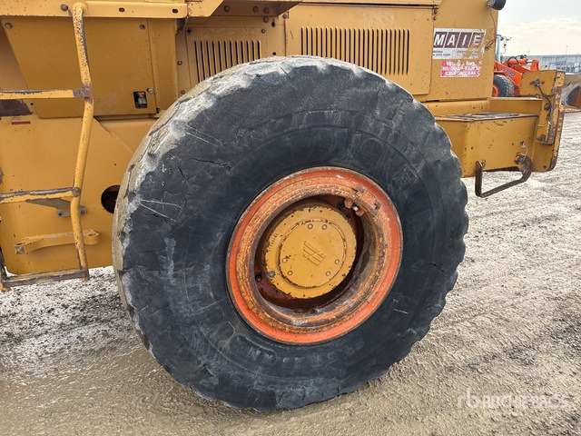 Fiat-Allis FR15B TURBO Wheel Loader - Máy xúc lật bánh lốp: hình 4 Fiat-Allis FR15B TURBO Wheel Loader - Máy xúc lật bánh lốp: hình 4