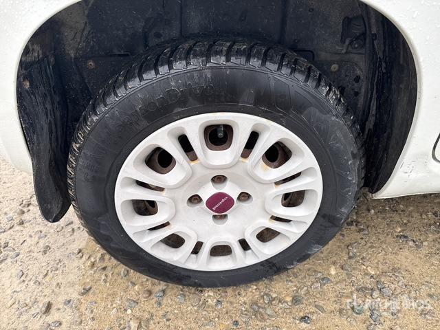 Fiat Panda Automobile - Xe hơi: hình 4 Fiat Panda Automobile - Xe hơi: hình 4