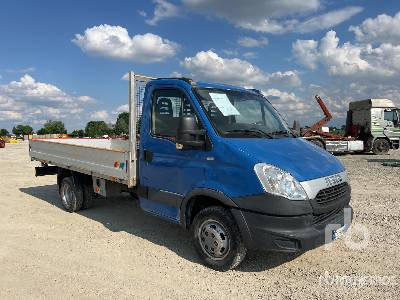 IVECO 35C11 - Xe tải thùng lửng/ Phẳng: hình 4 IVECO 35C11 - Xe tải thùng lửng/ Phẳng: hình 4