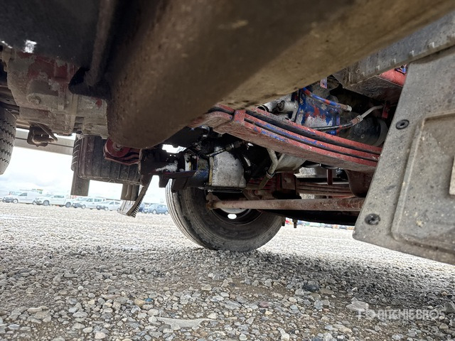 Iveco Eurocargo 150E27 Autocarro distribuzione asfalto - Máy phun nhựa đường: hình 5 Iveco Eurocargo 150E27 Autocarro distribuzione asfalto - Máy phun nhựa đường: hình 5