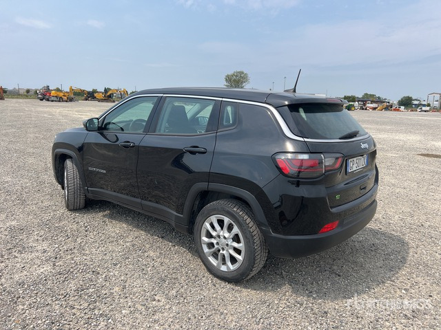 Jeep Compass SUV - SUV: hình 3 Jeep Compass SUV - SUV: hình 3