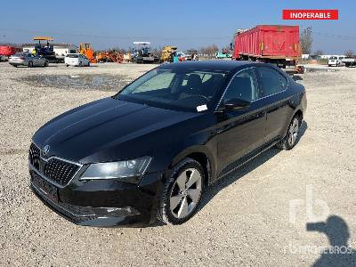 SKODA SUPERB - Xe hơi: hình 1 SKODA SUPERB - Xe hơi: hình 1