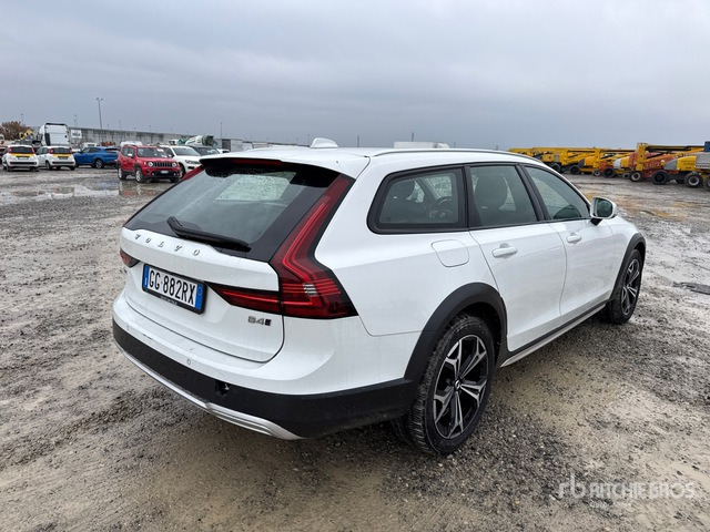 Volvo V90 Station Wagon - Xe wagon: hình 3 Volvo V90 Station Wagon - Xe wagon: hình 3