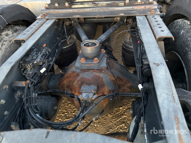 2009 DAF CF85.460 4x2 S/A Sleeper Truck Tractor - Xe đầu kéo: hình 4 2009 DAF CF85.460 4x2 S/A Sleeper Truck Tractor - Xe đầu kéo: hình 4